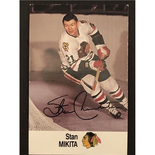 1989-90 ESSO Stan Mikita (HOF)