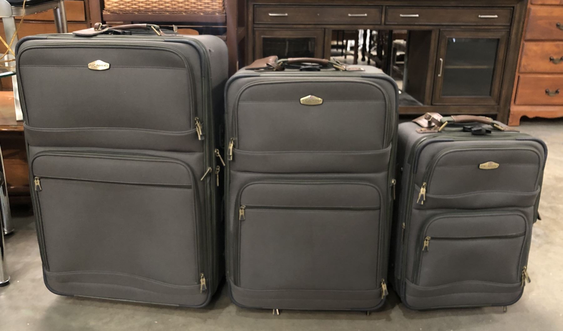 Ricardo 3 p. olive green luggage set