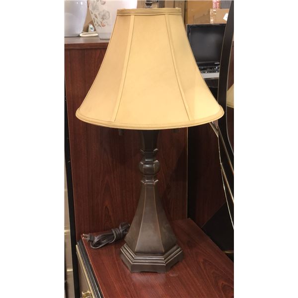 Heavy Pedestal Table Lamp