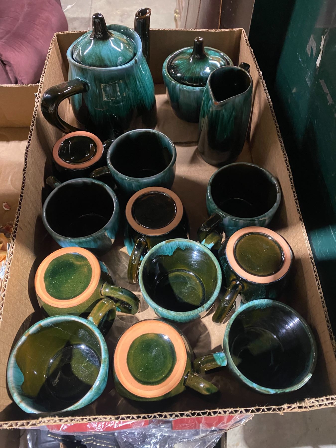Pottery set