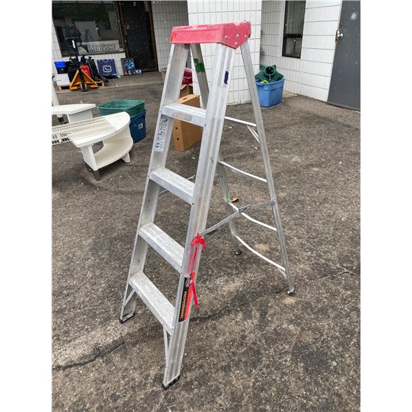Eagle pro ladder