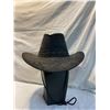 Image 1 : Hat