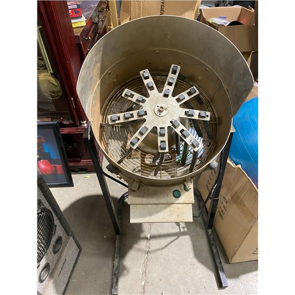 Weed shaker machine