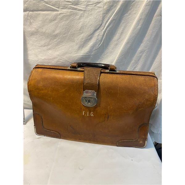 Made in England dr bag leather