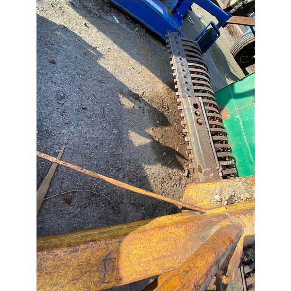 8ft grass Harrow with 3 point hitch