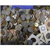 Image 1 : 5 POUNDS FOREIGN COINS - GREAT MIX