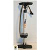 Image 1 : VIA VELO QUALITY BICYCLE PUMP WITH PRESSURE GUAGE