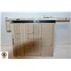 Image 1 : BOSTON #2652 PAPER CUTTER/TRIMMER HEAVY