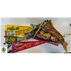 Image 1 : VINTAGE PENNANTS- ASSORTED LOT OF 15