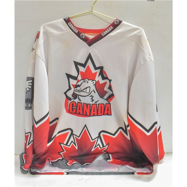 TEAM CANADA JERSEY (SIZE L)