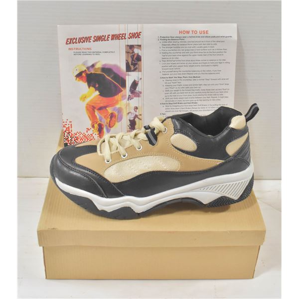 ROLLER SHOES SIZE 6
