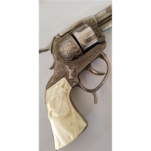 GENE AUTRY CAP GUN HOLSTER AND BELT
