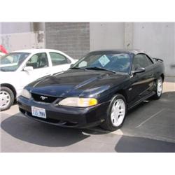*96 FORD MUSTANG CONVERT 5SPD 2DR 095,073 ACTUAL                      