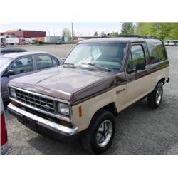 88 FORD BRONCO II XLT 4SPD 4X4 2DR EXMT.                              