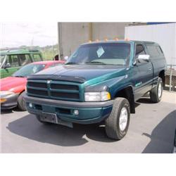 *96 DODGE RAM 4X4 P/U 106,341 ACTUAL                                  