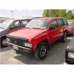 93 NISSAN PATHFINDER 5SPD 2DR EXMT.                                   