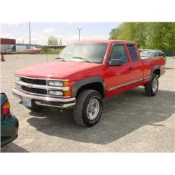97 CHEVROLET 2500 4X4 P/U 136,836 ACTUAL                              