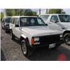 Image 1 : 96 JEEP CHEROKEE SPT 4X4 4DR 153,942 ACTUAL                           