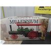 Image 6 : Ertl Millennium Case Metal Steam Tractor Complete with Roof & Box 7" x 7" x 16" 