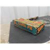 Image 8 : ALPS Santa Fe Mechanical Wind Up Tin Train Set Made in Japan with Tracks 2" x 4 1/4" x 10.5" 