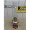 Image 1 : Vintage Aladdin Amber Base / Clear Tank Oil Lamp with Chimney