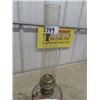 Image 6 : Vintage Aladdin Amber Base / Clear Tank Oil Lamp with Chimney