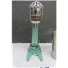 Image 2 : Vintage Hand Hannah Milk Shake Machine