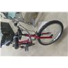 Image 2 : Super Cycle SC 500 Pedal Bike with 17" Rims