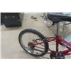 Image 5 : Super Cycle SC 500 Pedal Bike with 17" Rims