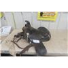 Image 1 : Vintage Leather Western Saddle