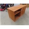 Image 2 : Oak Entertainment Stand 20"×24"×40"