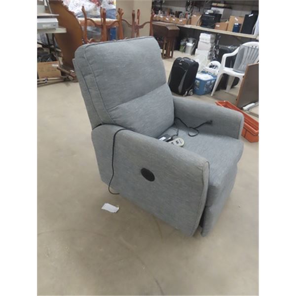 Pallister Medi Lift Recliner