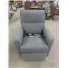 Image 2 : Pallister Medi Lift Recliner