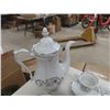 Image 2 : 27 pc Tea Set ; Tea Pot , Cups + Saucers