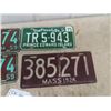Image 3 : 4 License Plates ; '59 BC, '75 PEI, 1924 Mass. 
