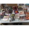 Image 6 : 2 Boxes of CDs - Lots of Rock + Country