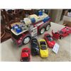 Image 5 : 5 Die Cast Cars 1/ 24 Scale No Boxes & Matchbox Firetruck