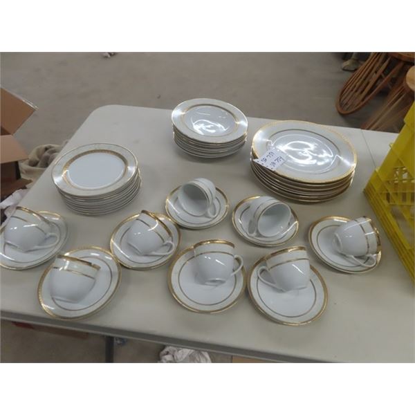 38 pcs Royal heritage Place Setting