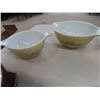 Image 3 : Pyrex Mixing Bowl Set + Stoneware with Lid