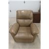 Image 1 : Electric Recliner Chair - Leather Look - Tested Works Well