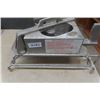Image 1 : Tomato Tamer - Commercial Tomato Slicer