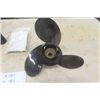 Image 5 : Mercury Marine Propeller + Parts in Box 10"
