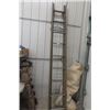 Image 1 : Wooden Extension Ladder