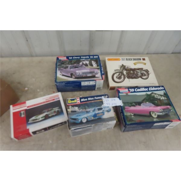 5 Auto + Motorcycle Models - 1/24 + 1/25 Scale ; Matchbox 1/12 Scale Black Shadow , '65 Chevy Impala