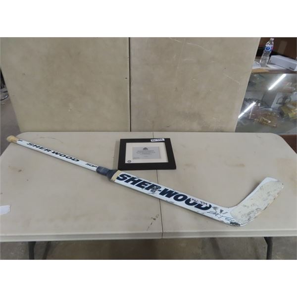 Winnipeg Jets 2011/2012 Game Used Hockey Stick Chris Mason with Framed Certificate and Autograph