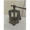 Image 4 : Type A2 Pipe Clamp Heavy Steel 
