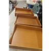 Image 3 : 4 Office Organizing Trays - 3 are the Same