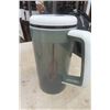 Image 3 : Baby Breeza Formula Maker, Hamilton Beach Milkshake Machine