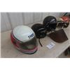 Image 4 : 4 Snowmobile Helmets + a Few Visors