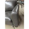 Image 4 : Leather Couch 82" Wide - Nice Condition